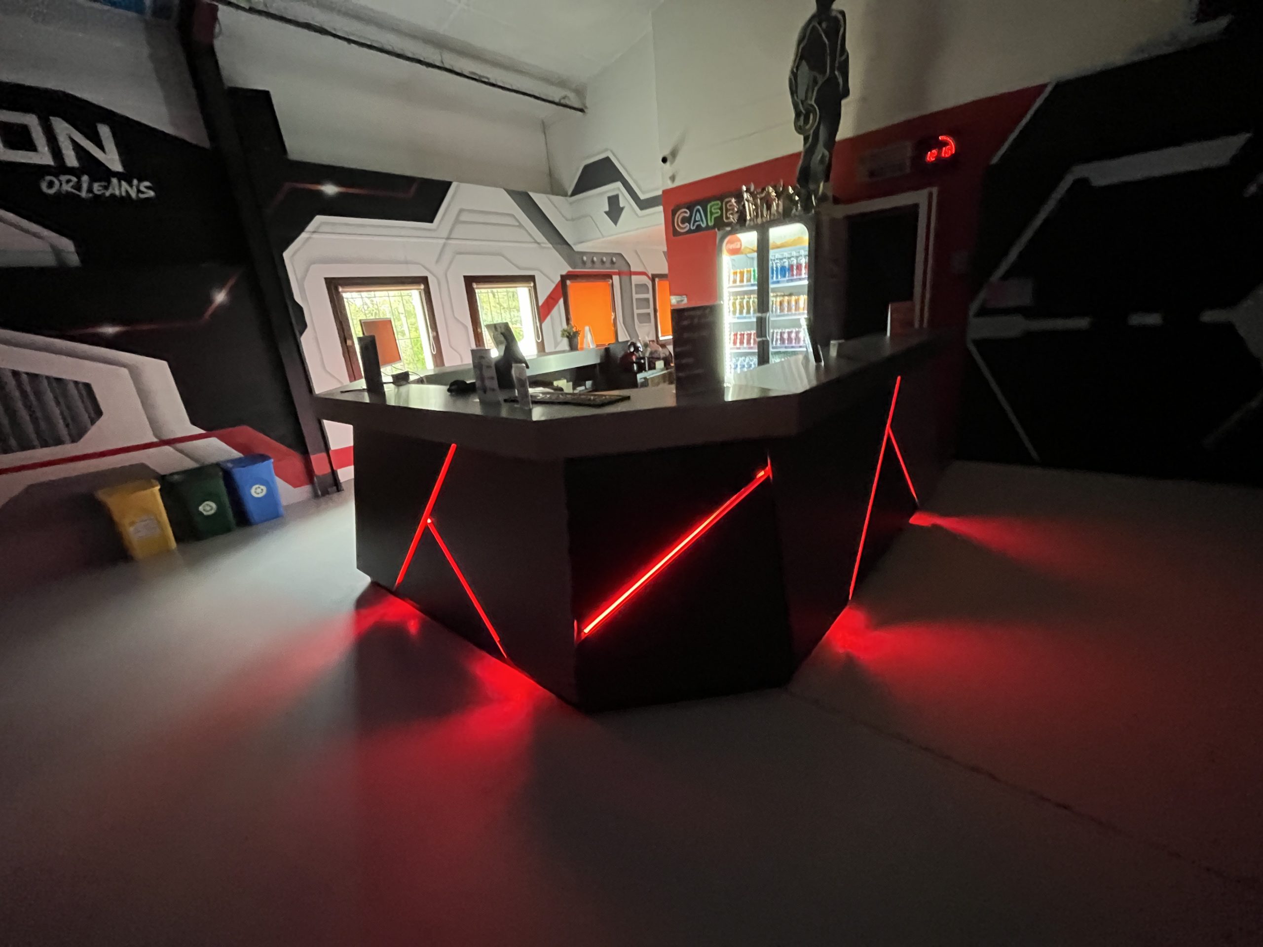 LASER TAG ORLÉANS - Aménagement design rénovation Travaux par France Enseignes